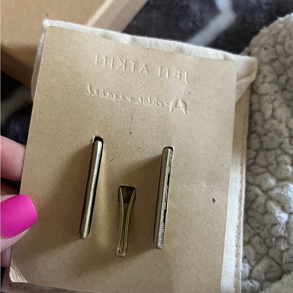 Jen Atkin Chloe & Isabel hair pieces ponytail clips - Picture 4 of 5